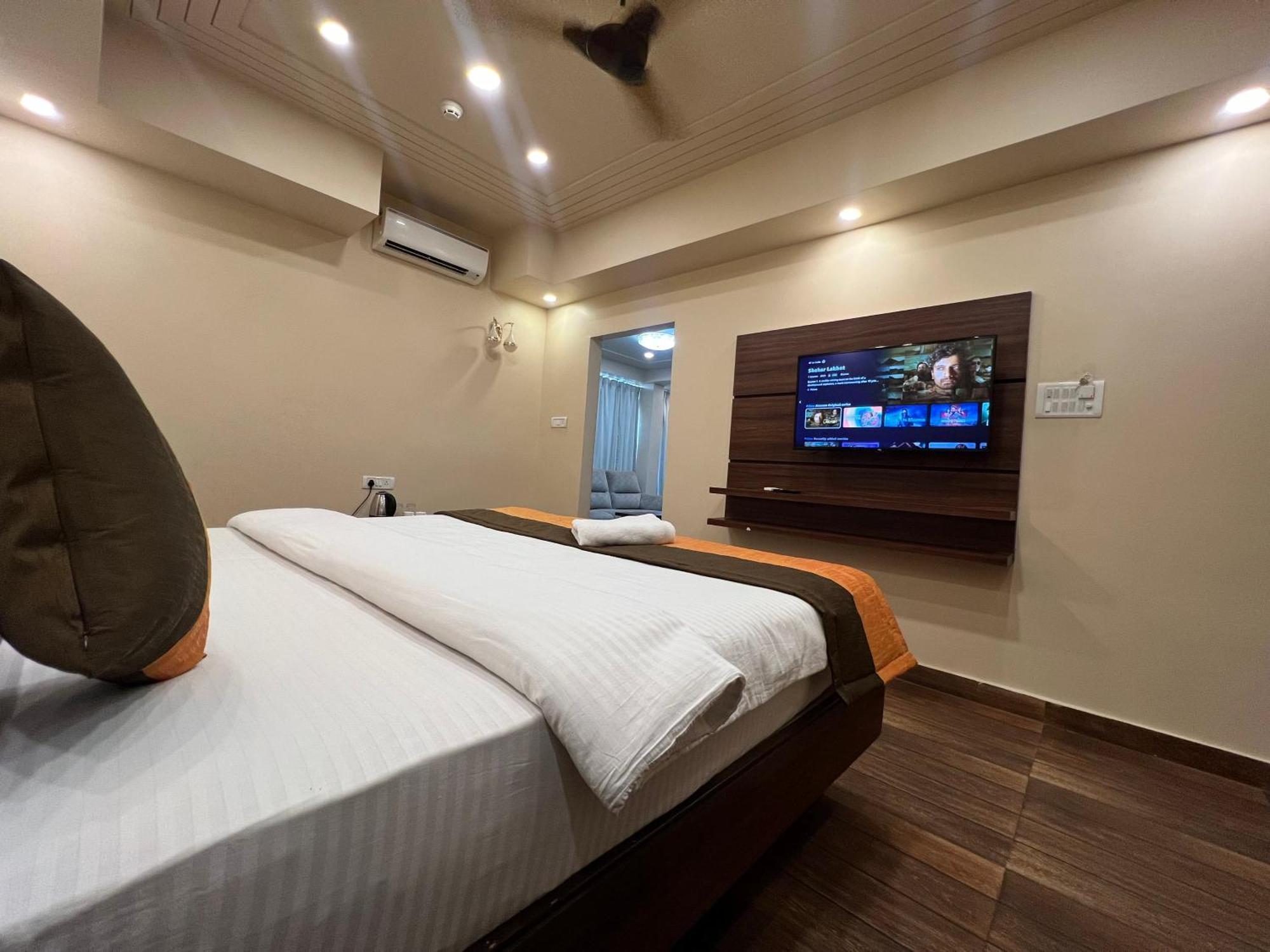 Grand Falcon Electronic City Kammasandra Exterior photo